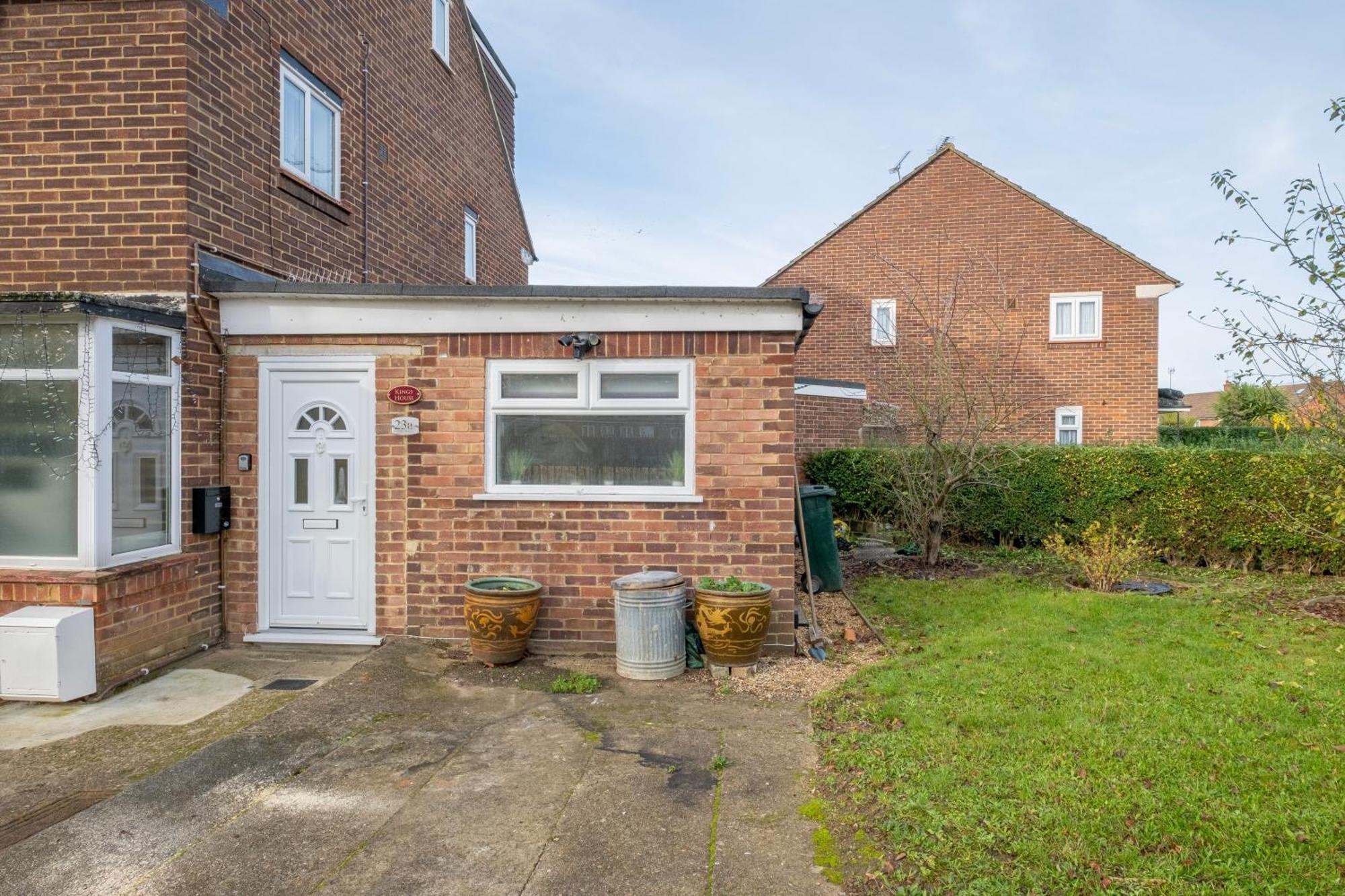 Kings House Apartment Hayes, West London Apt A Northolt  Bagian luar foto